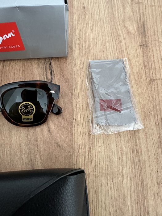 Óculos de Sol Ray-Ban State Street / Wayfarer – Novos e Embalados