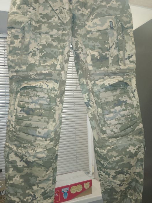 Військове спорядження.