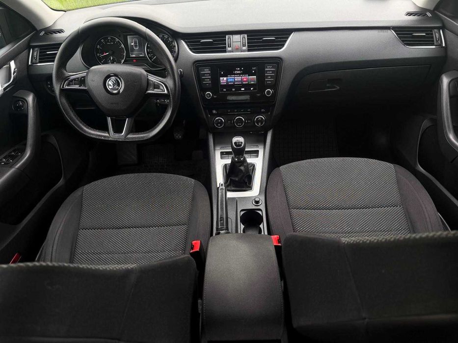 Piekna Niebieska/ Salon PL / Skoda Octavia/ 2015r. / na pasku 1.4 TSI 140KM EA211 / 6biegów / Klimatronik