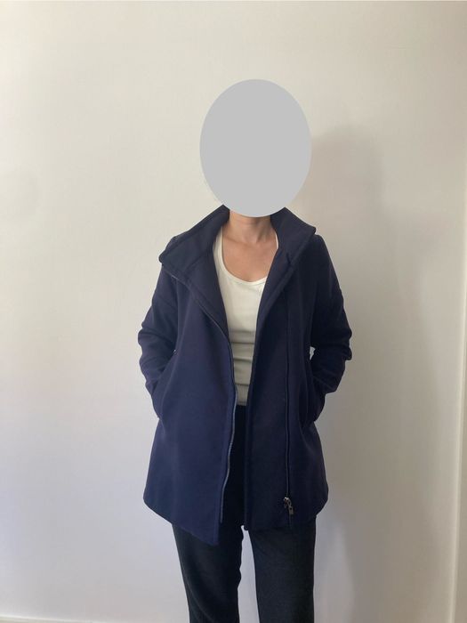 Casaco azul marinho MANGO com bolsos laterais