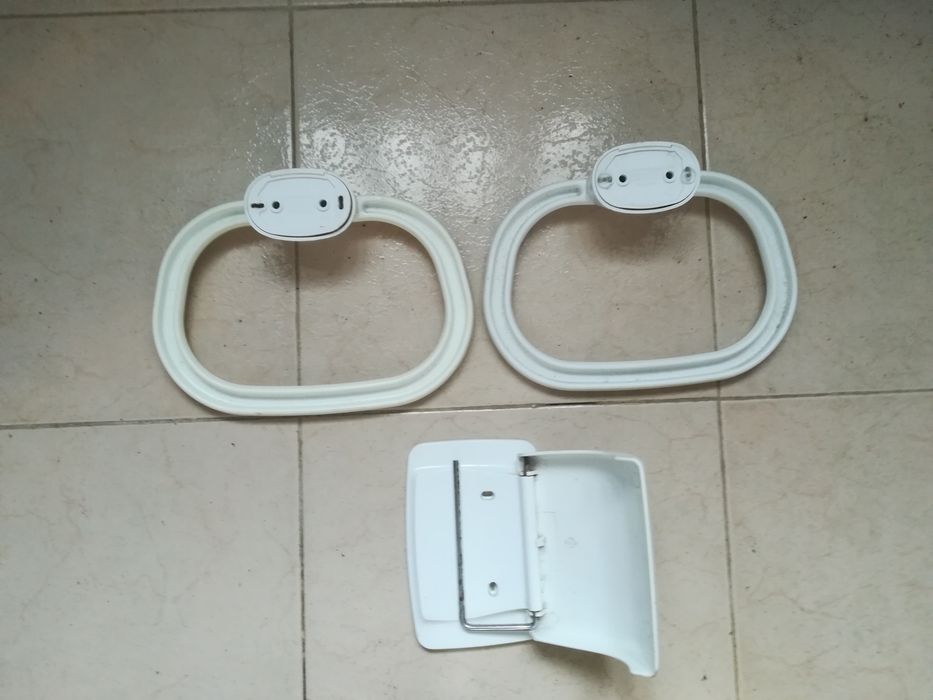 Toalheiros e suporte papel higiénico
