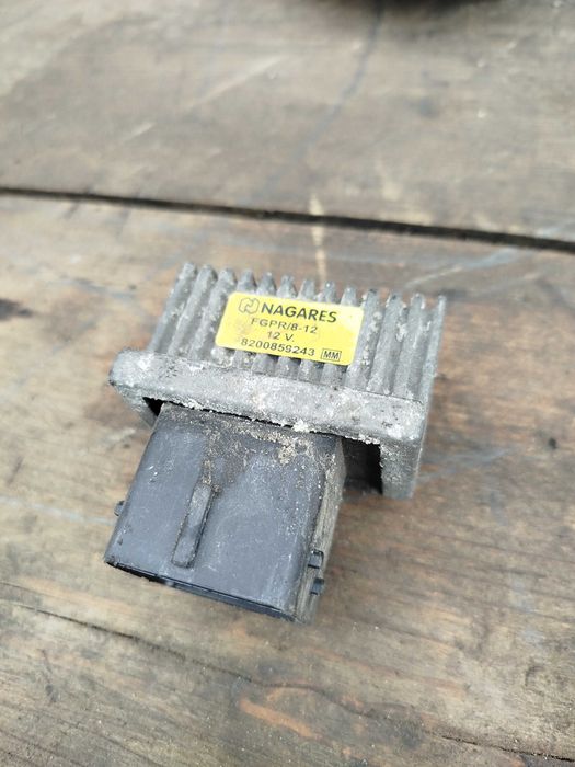 Реле свічок розжарювання 8200859243 Renault, Dacia