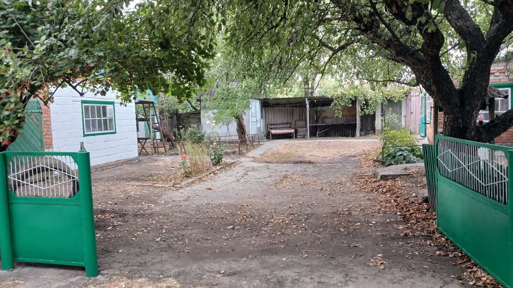 Продам будинок в смт Губиниха