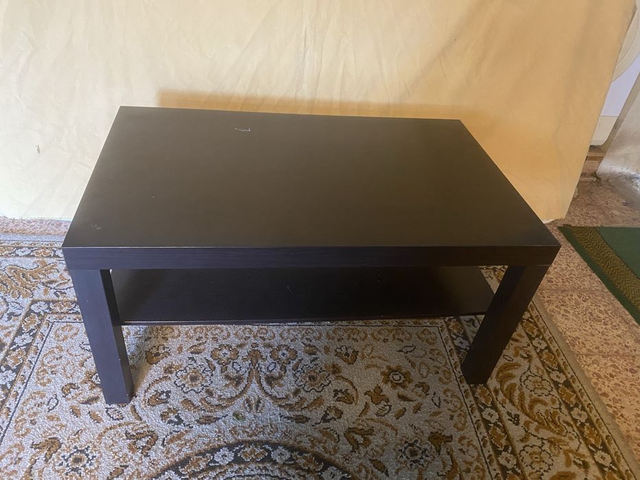 Duas mesas de centro