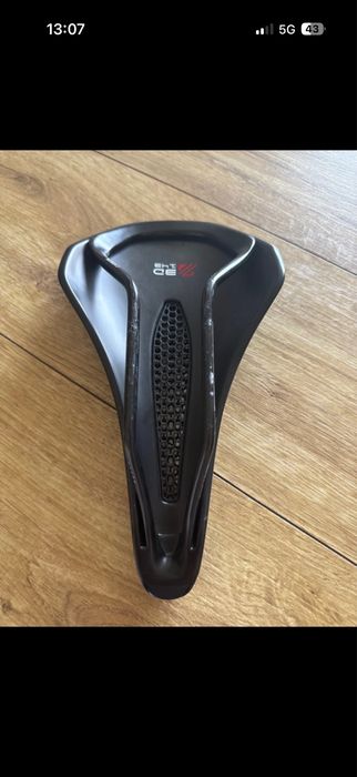 Siodełko carbon