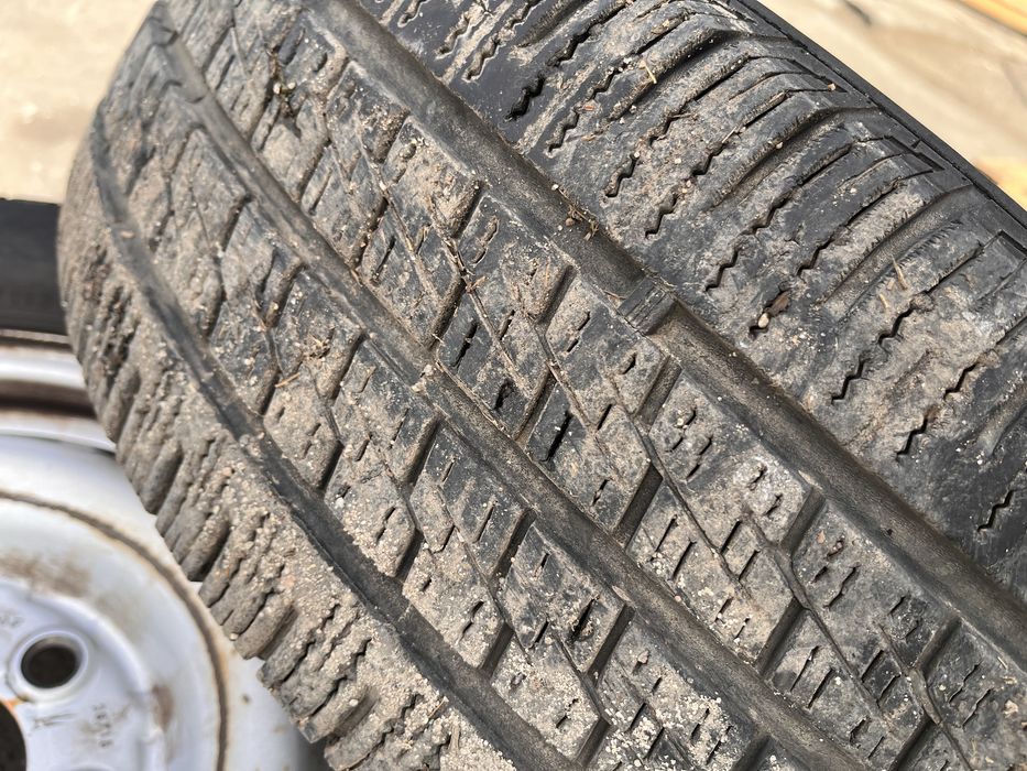 Mercedes sprinter 906 kola wielosezonowe 235/65r16c