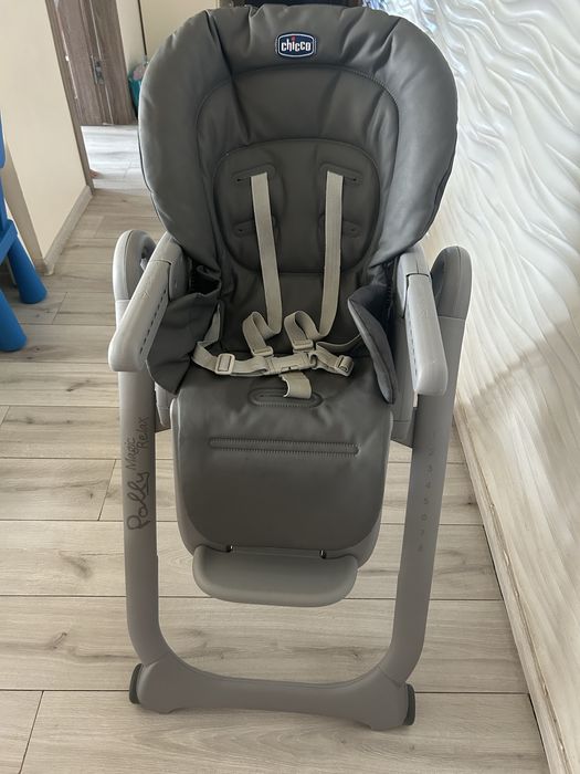 Стульчик для кормления Chicco Polly Magic