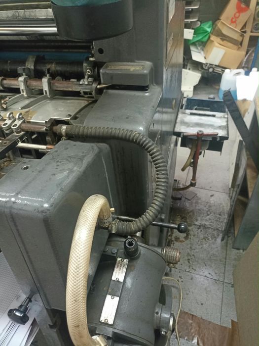 Maquina de offset GTO
