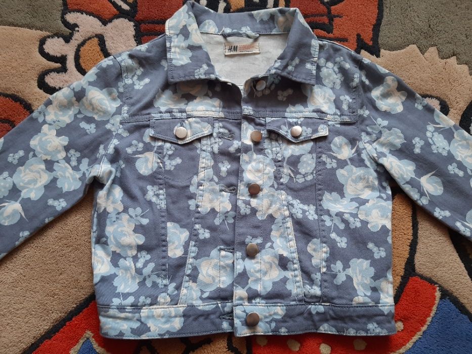 Куртка, курточка H&M на дівчинку 12 років., як нова!