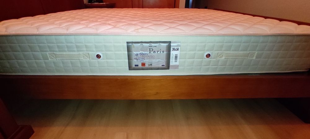 Colchão seminovo de casal 1.95x1.60
