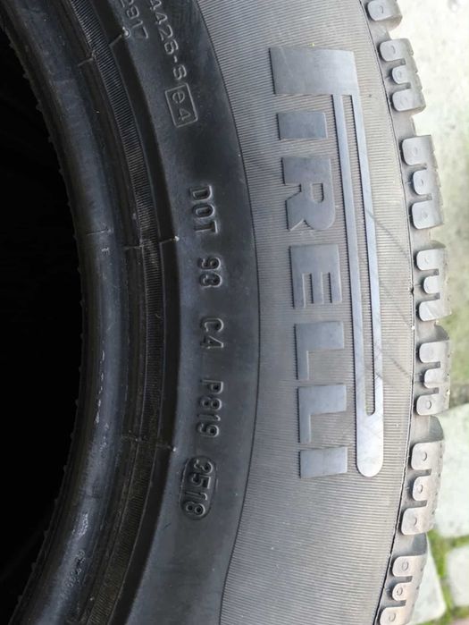 Opony zimowe PIRELLI SOTTOZERO WINTER 210 225/60 R17