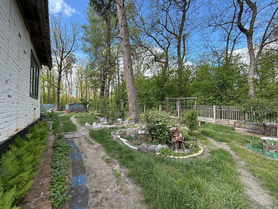 Продаж 13,5 соток з комунікаціями вул. Кленова