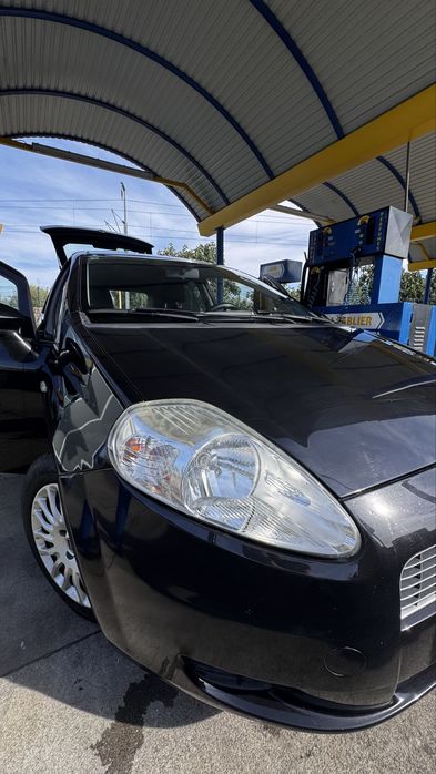 Punto - 2010 - Preto