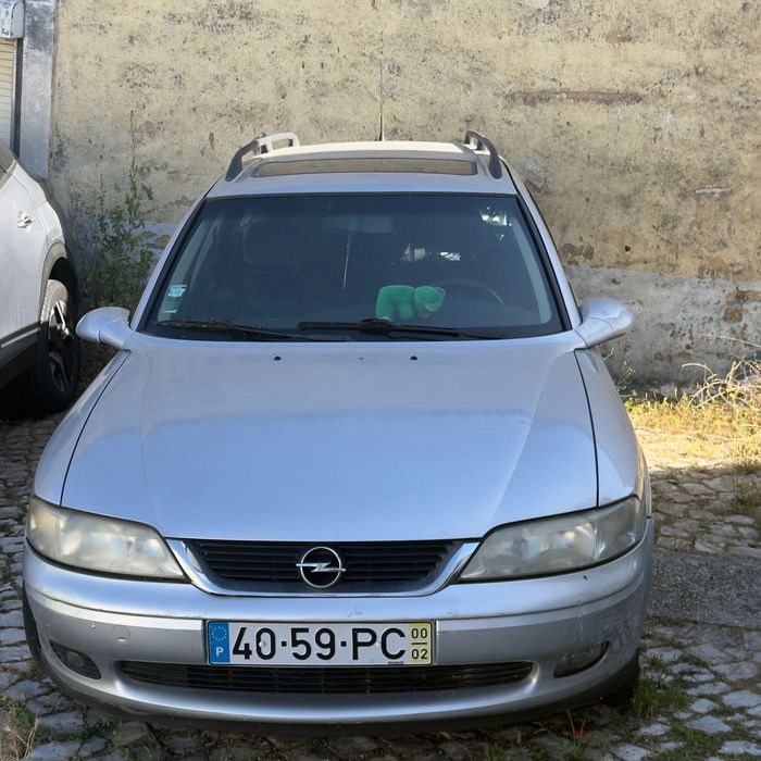Opel Vectra Caravan 2000