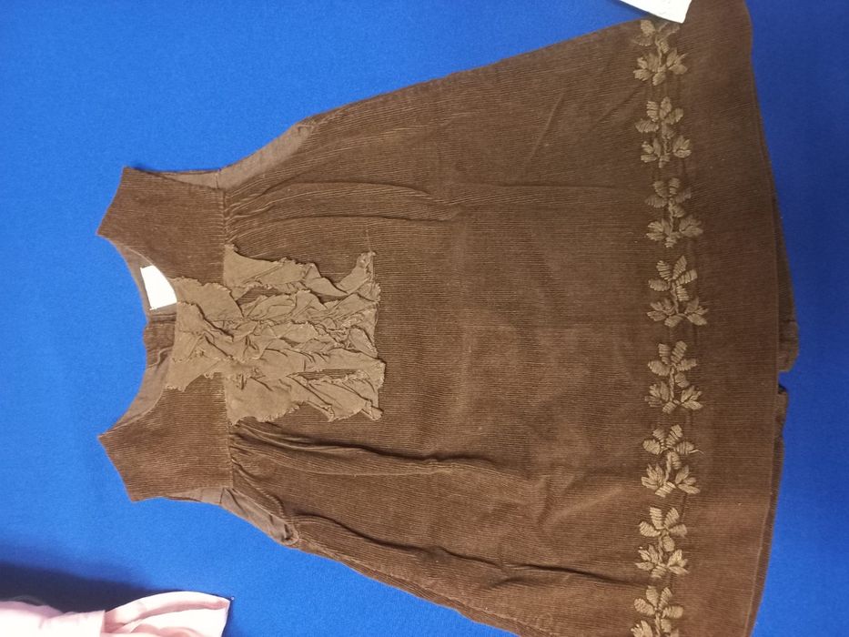Vestidos à escolha 6€ cada