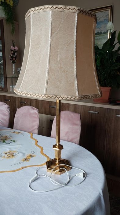 Stylowa Lampa stojąca