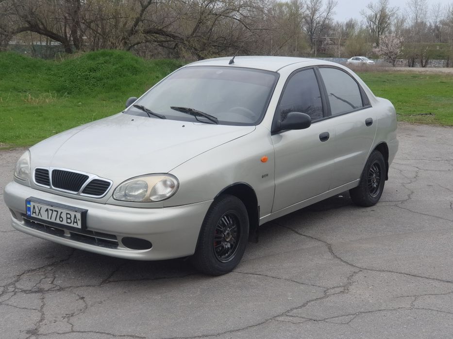 Daewoo Lanos 1.5 кондиціонер, ГУР, стекла