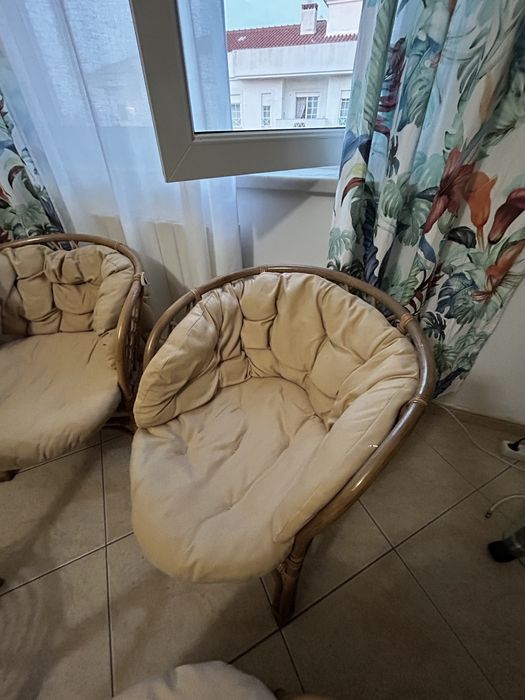 Conjunto de sofas interiores ou exteriores.