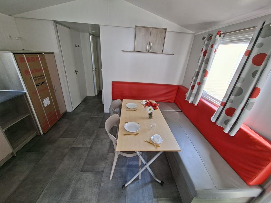 * MOBILE HOME TRIGANO COM TERRAÇO DE 9X4 METROS EM BEJA.