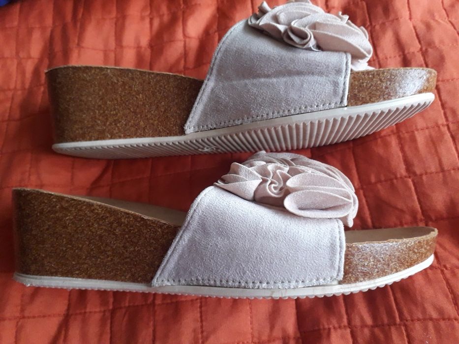 Шльопанці ANNA SCARPE ITALY 37р.