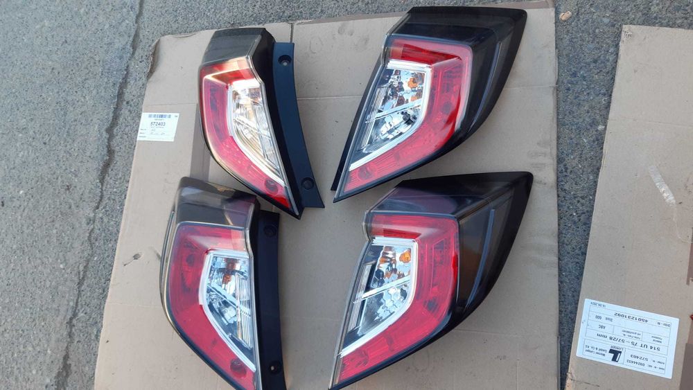 Honda Civic X 5D Lampa Tył Tylna lewa Prawa