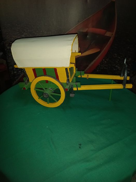 Carroça Antiga Artesanal.