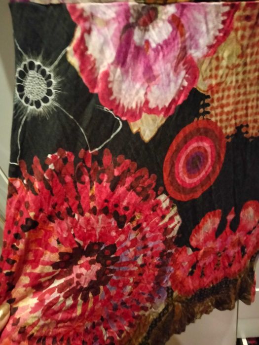 Vestido desigual, L