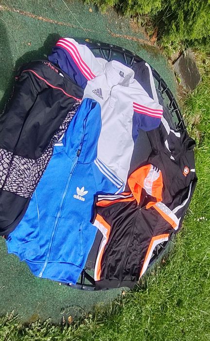 Zestaw firmowy ubrania sportowe wyprzedaż