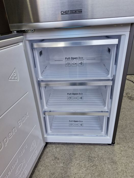 Продам Б/у Холодильник Samsung RB36J8799S4.NoFrost. 2023 рік.Доставлю