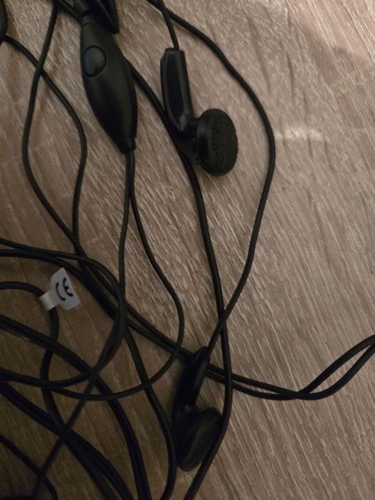 Zestaw 2 par przewodowych słuchawek z mikrofonem, MiniJack