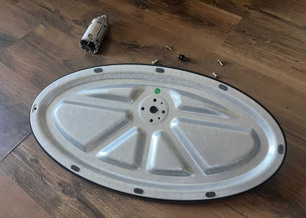 Podstawa / podstawka / stopa do telewizora Thomson