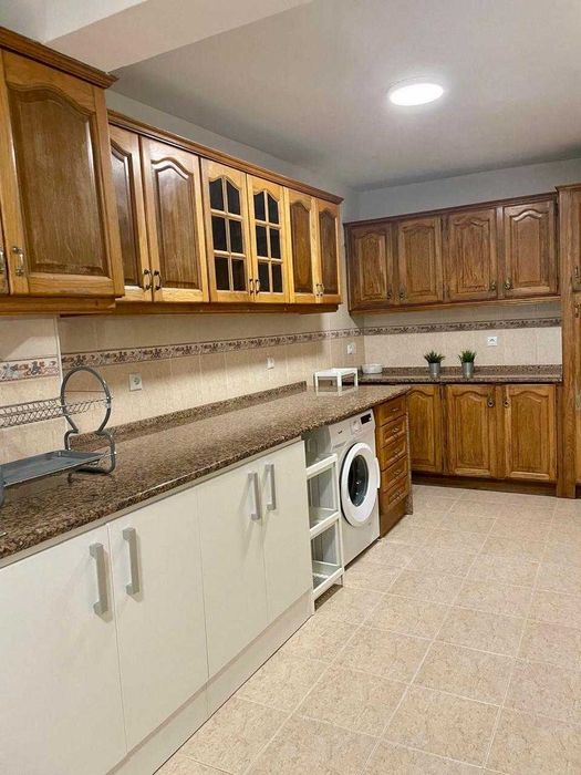 Aluguer de 1 Quarto para solteiro em Algueirão - Mem Martins