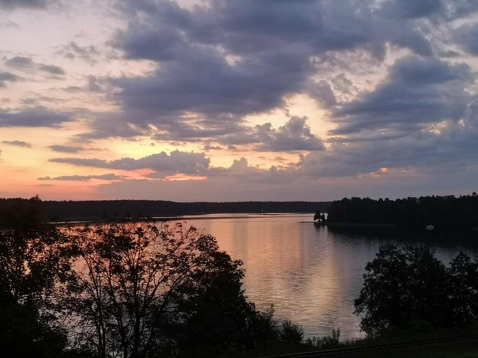 Apartament z widokiem na jezioro Białe