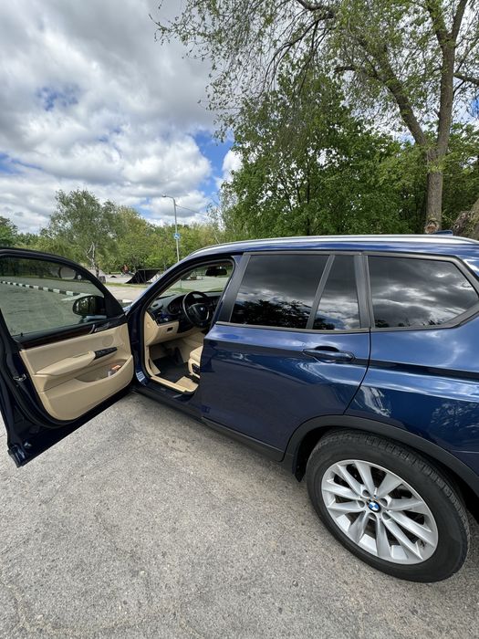 Продам Bmw X3 f 25  2015