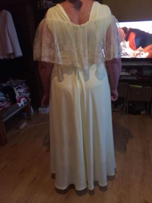 Elegancka sukienka wizytowa 4XL