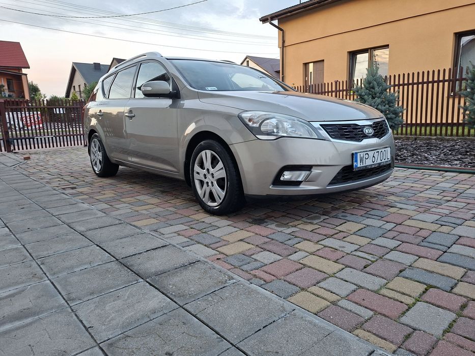 Kia ceed kombi lift