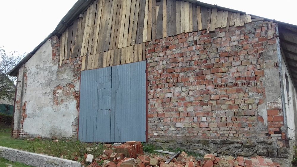 Продається комерційне приміщення