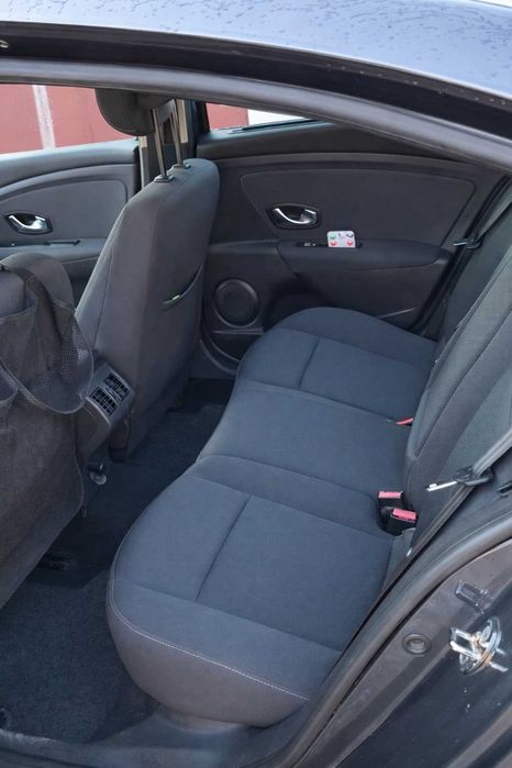 Renault Fluence 1,6 2010r.