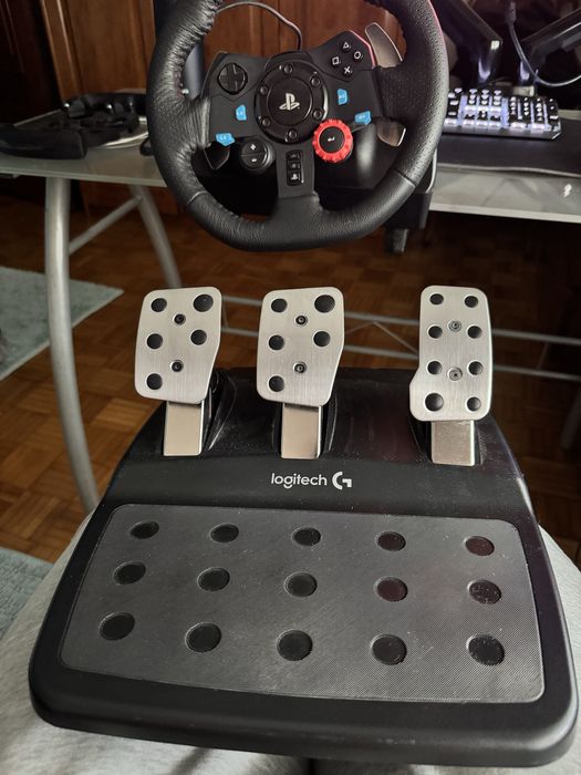 Logitech g29 com volante modelo f1/gt extra