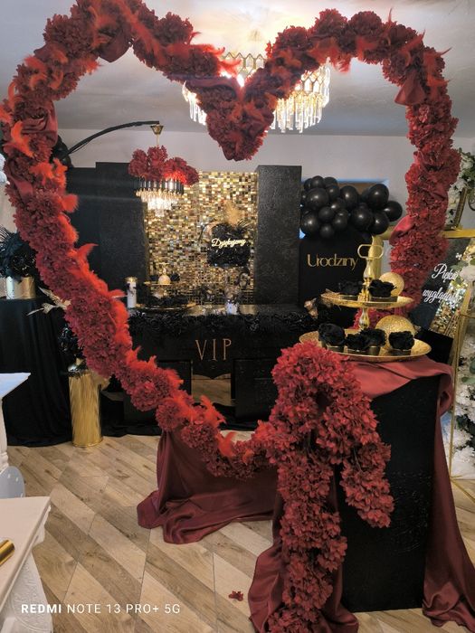 Dekoracje okolicznosciowe wesele chrzciny koscioly scianka balonowa