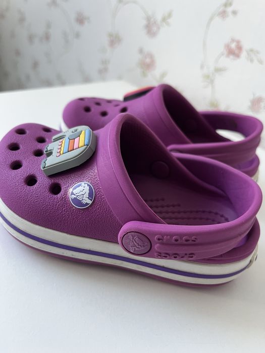 Crocs klapki C6 22-23