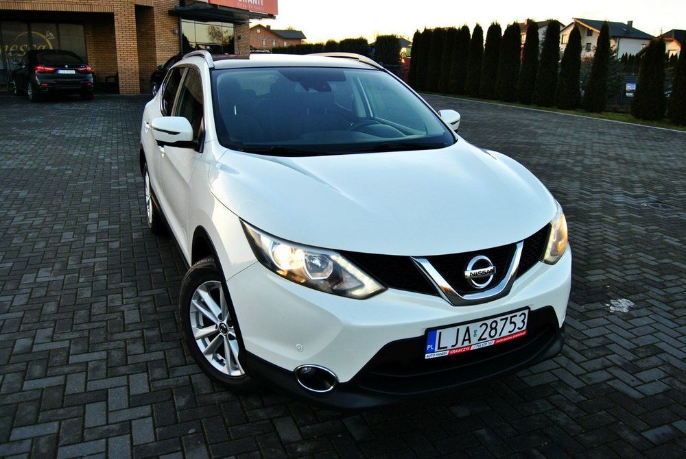 Nissan Qashqai Zarejestrowany PL * Kamera 360" * NAVI PL * Panorama * Perła