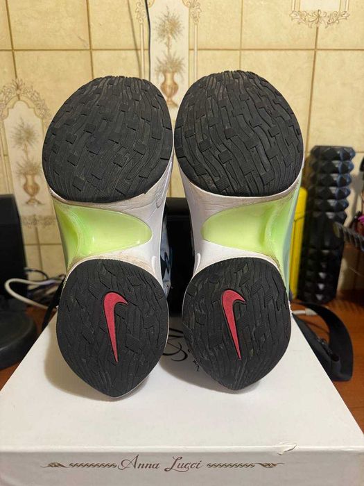 Мужские кроссовки Nike