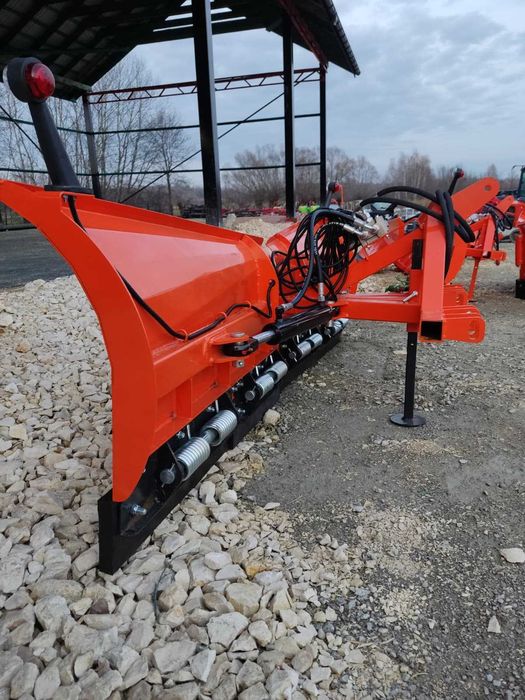 Solidny Pług do śniegu strzałka lekki łamany