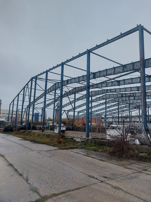 Продам ангар 51х54 метра