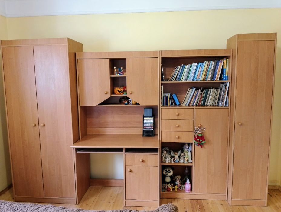Меблі ,дитяча стінка.