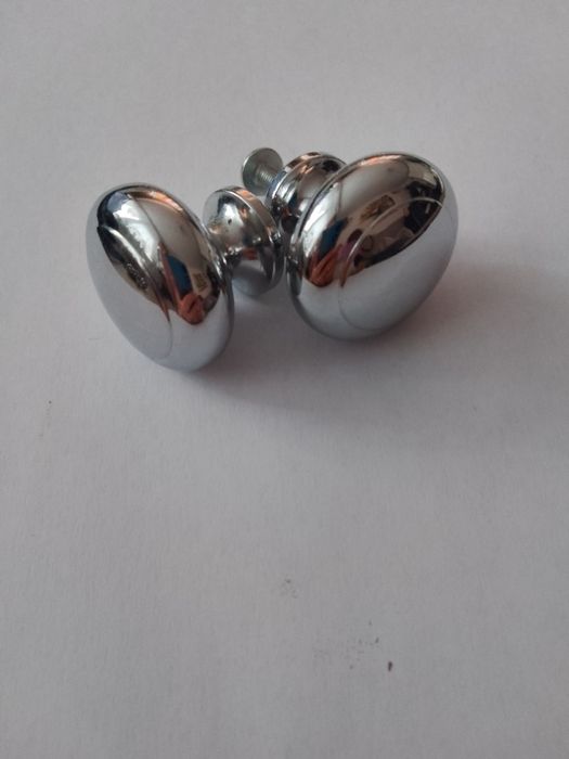 Gałki metalowe do mebli