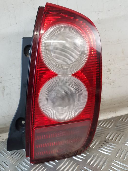 Lampa Prawa Tył Nissan Micra K12 Europa