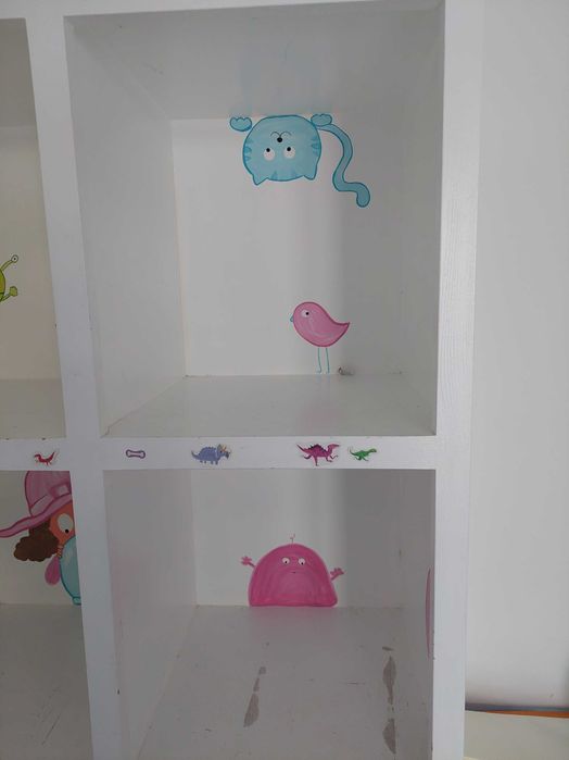 Estante de Criança Personalizada em madeira maciça!