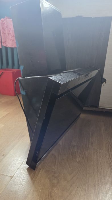 Pochłaniacz, okap, wyciag sprawny.